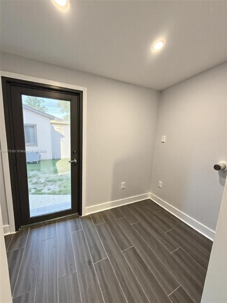 Real estate property located at 781 108th St, Miami-dade, Pinewood Park Extension, Miami, FL
