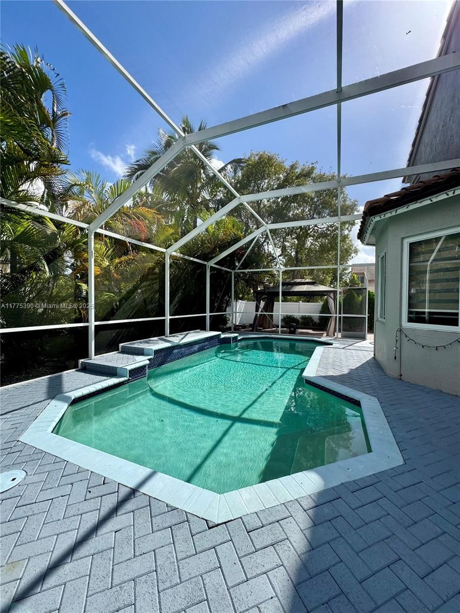 Real estate property located at 18423 9th St, Broward, Chapel Lake Estates, Pembroke Pines, FL
