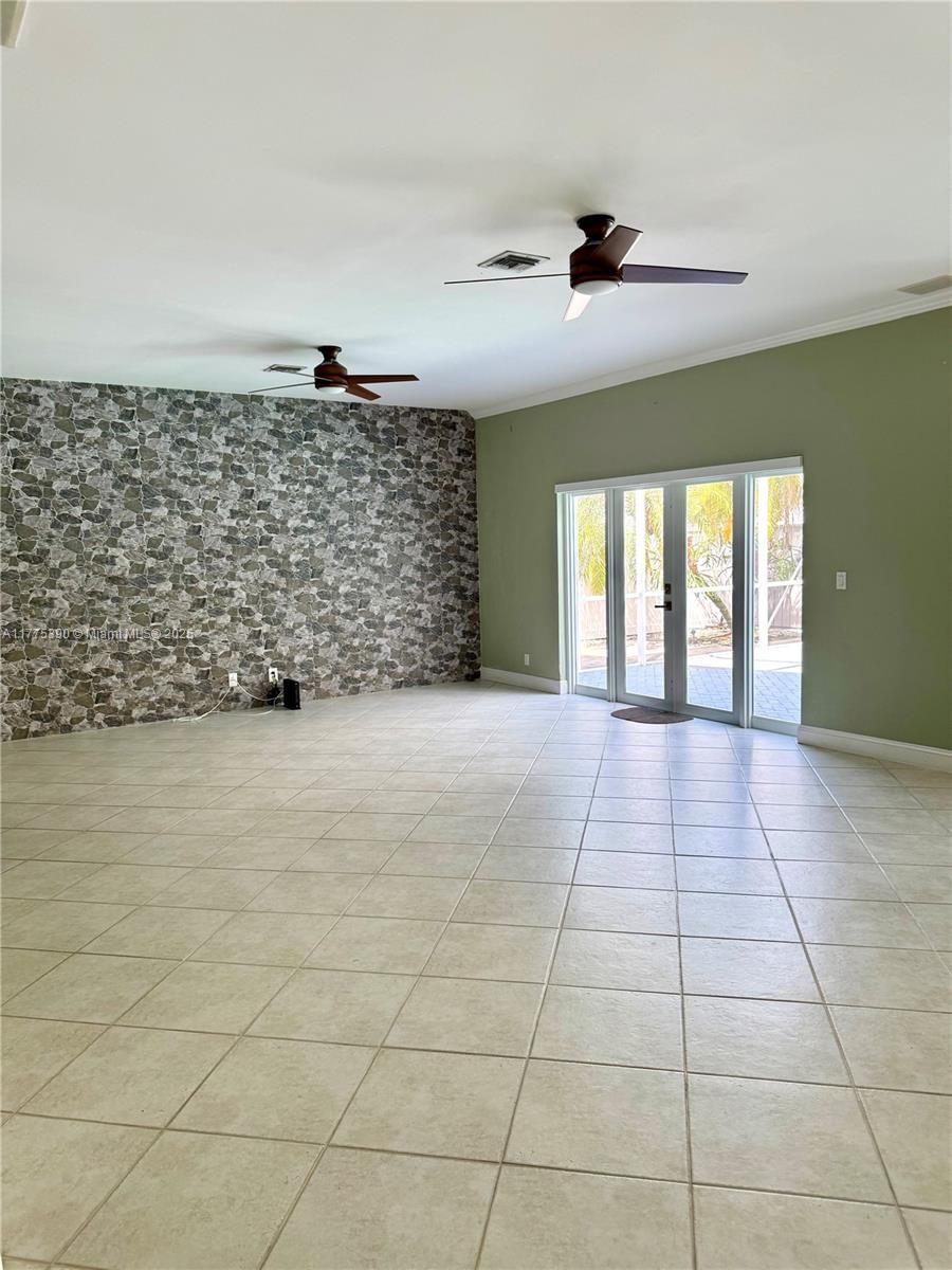 Real estate property located at 18423 9th St, Broward, Chapel Lake Estates, Pembroke Pines, FL