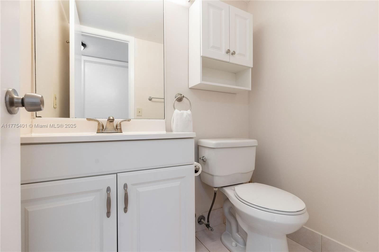 Real estate property located at 40 Harwood B #40, Broward, Harwood B Condo, Deerfield Beach, FL