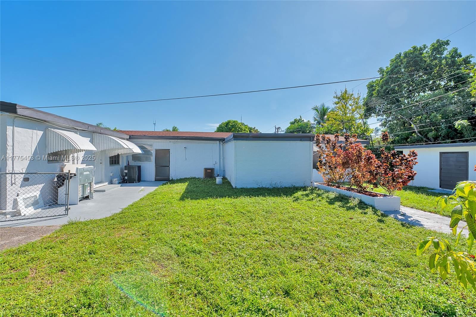 Real estate property located at 6130 32nd St, Broward, Coral Heights, Miramar, FL