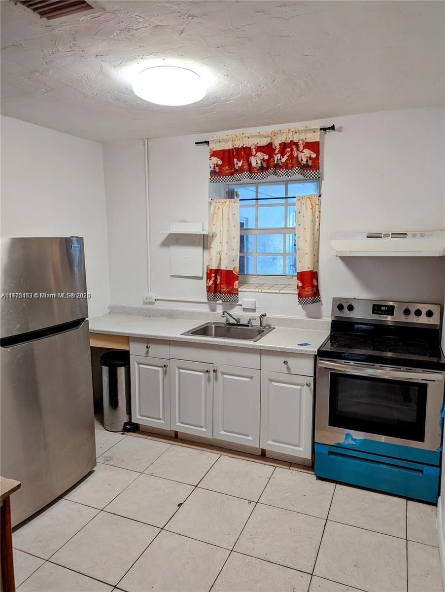 Real estate property located at 6130 32nd St, Broward, Coral Heights, Miramar, FL