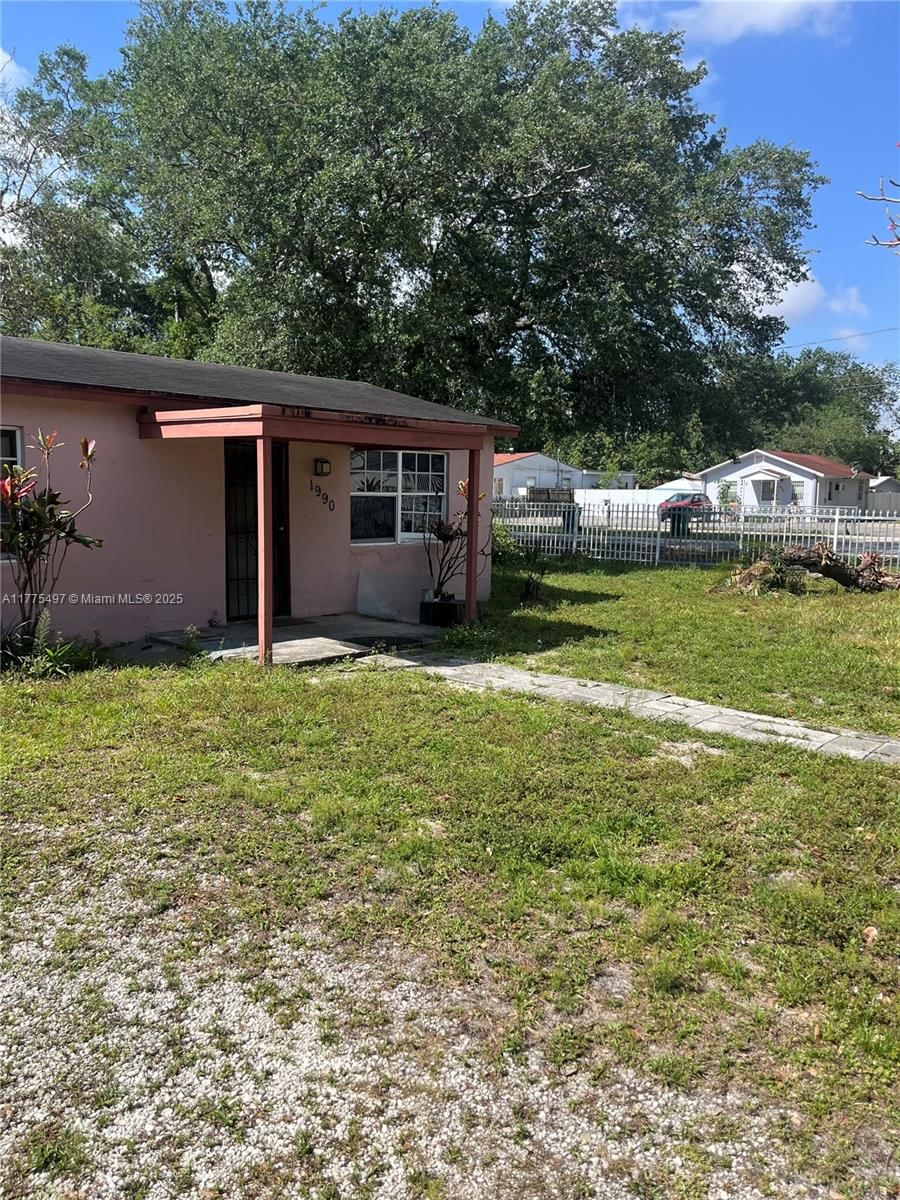 Real estate property located at 1990 90th St, Miami-dade, Airline Estates, Miami, FL