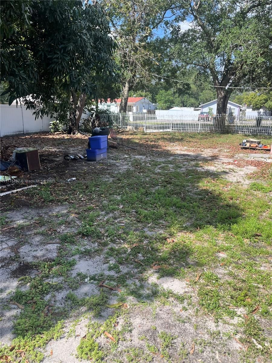 Real estate property located at 1990 90th St, Miami-dade, Airline Estates, Miami, FL