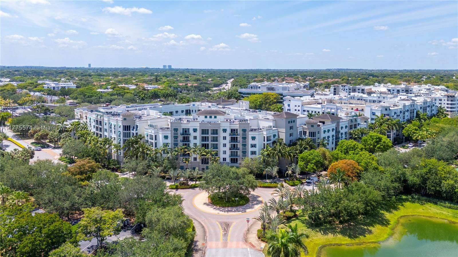 Real estate property located at 510 84th Ave #242, Broward, Veranda Condo, Plantation, FL