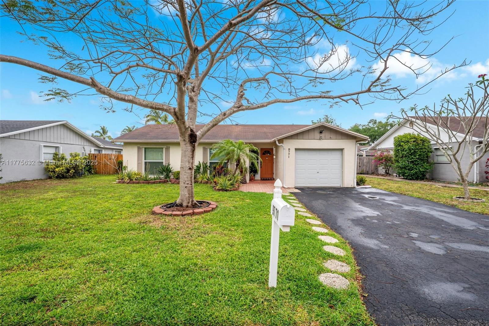 Real estate property located at 9771 23rd St, Broward, Royal Palm Pointe, Coral Springs, FL