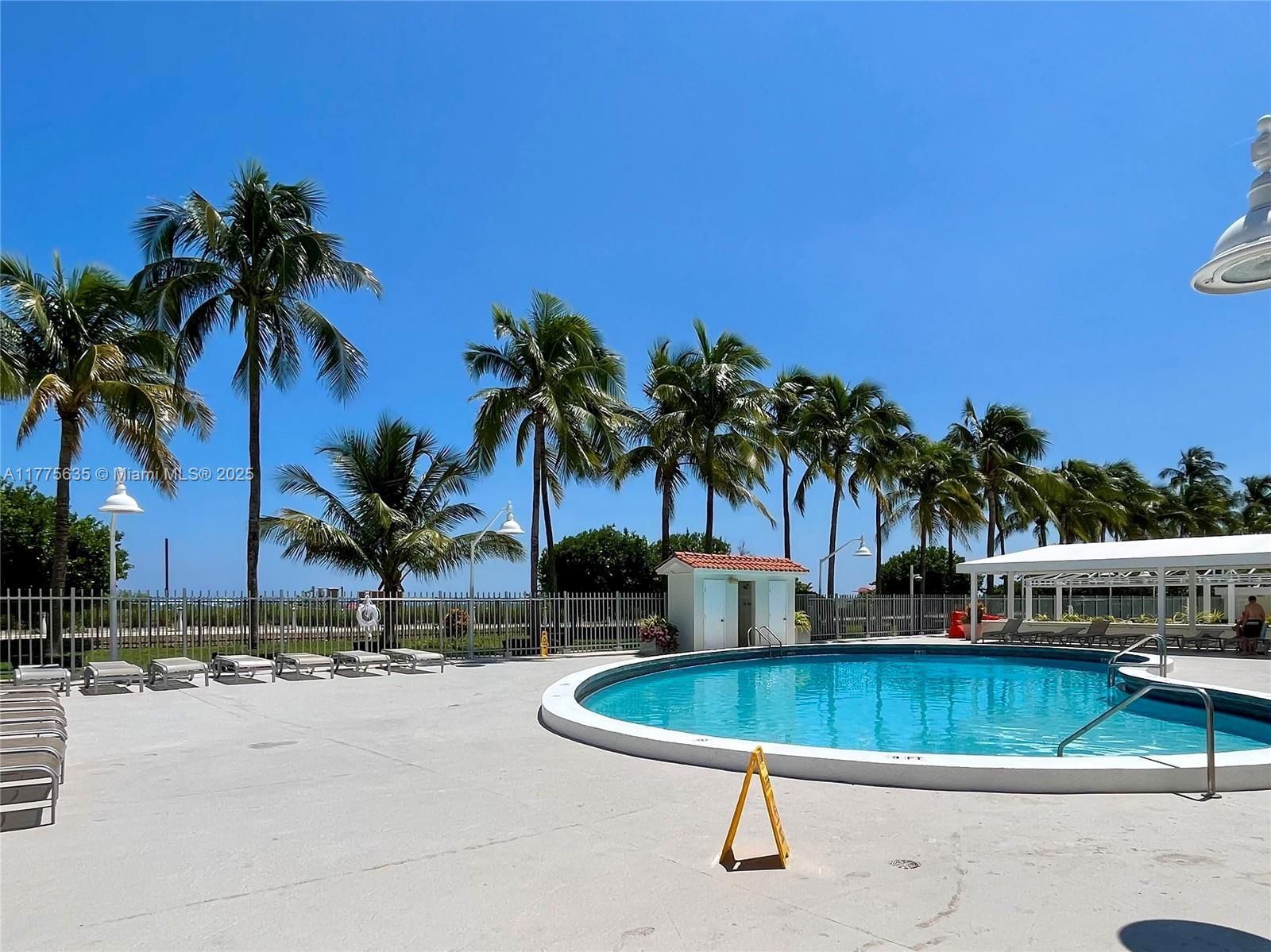 Real estate property located at 2899 Collins Ave #550, Miami-dade, Triton Tower Condo, Miami Beach, FL
