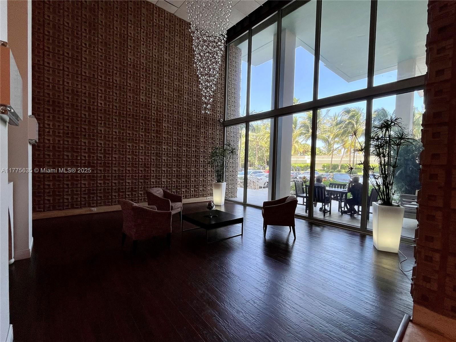Real estate property located at 2899 Collins Ave #550, Miami-dade, Triton Tower Condo, Miami Beach, FL