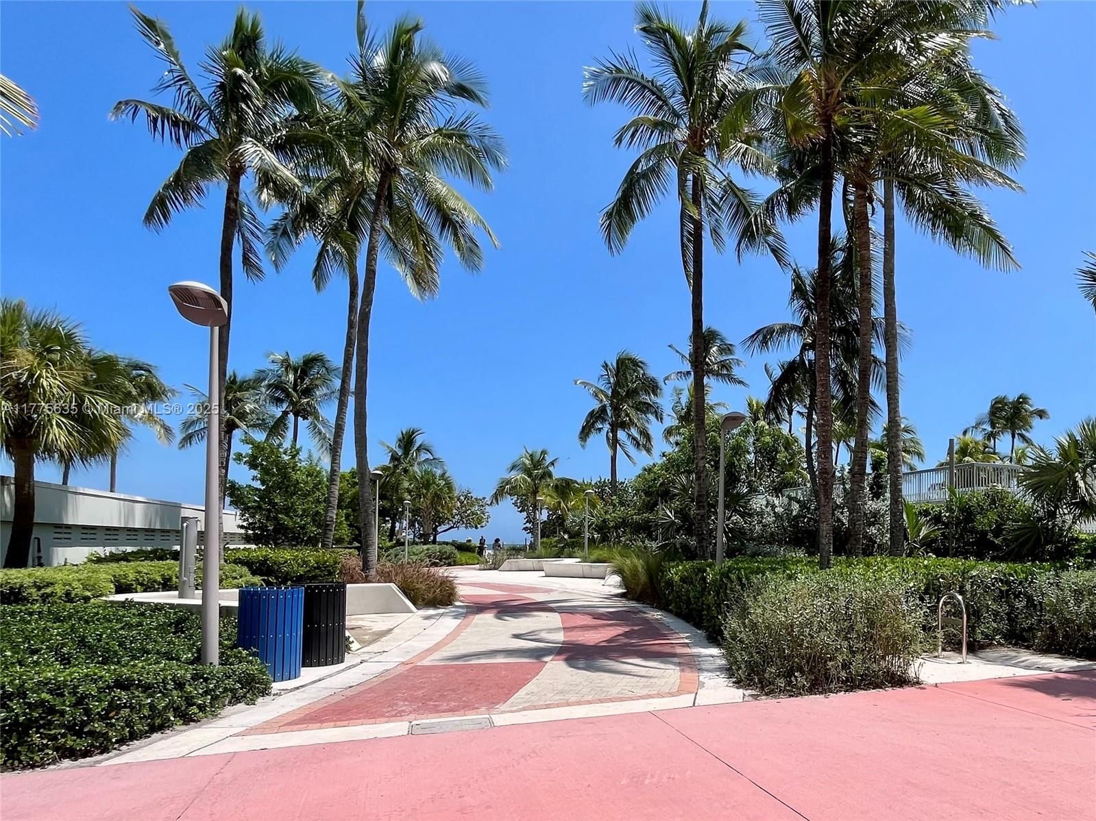 Real estate property located at 2899 Collins Ave #550, Miami-dade, Triton Tower Condo, Miami Beach, FL