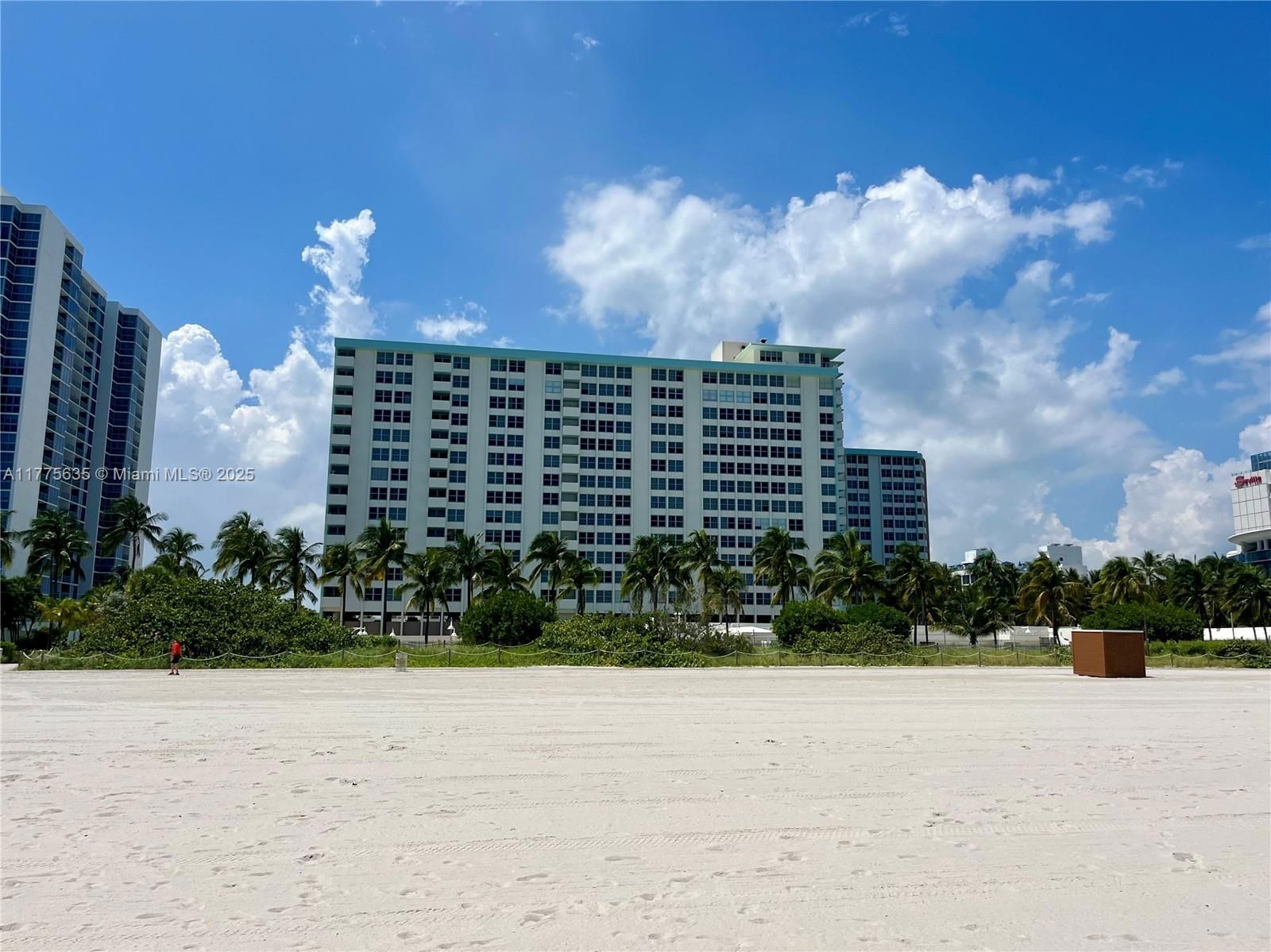 Real estate property located at 2899 Collins Ave #550, Miami-dade, Triton Tower Condo, Miami Beach, FL