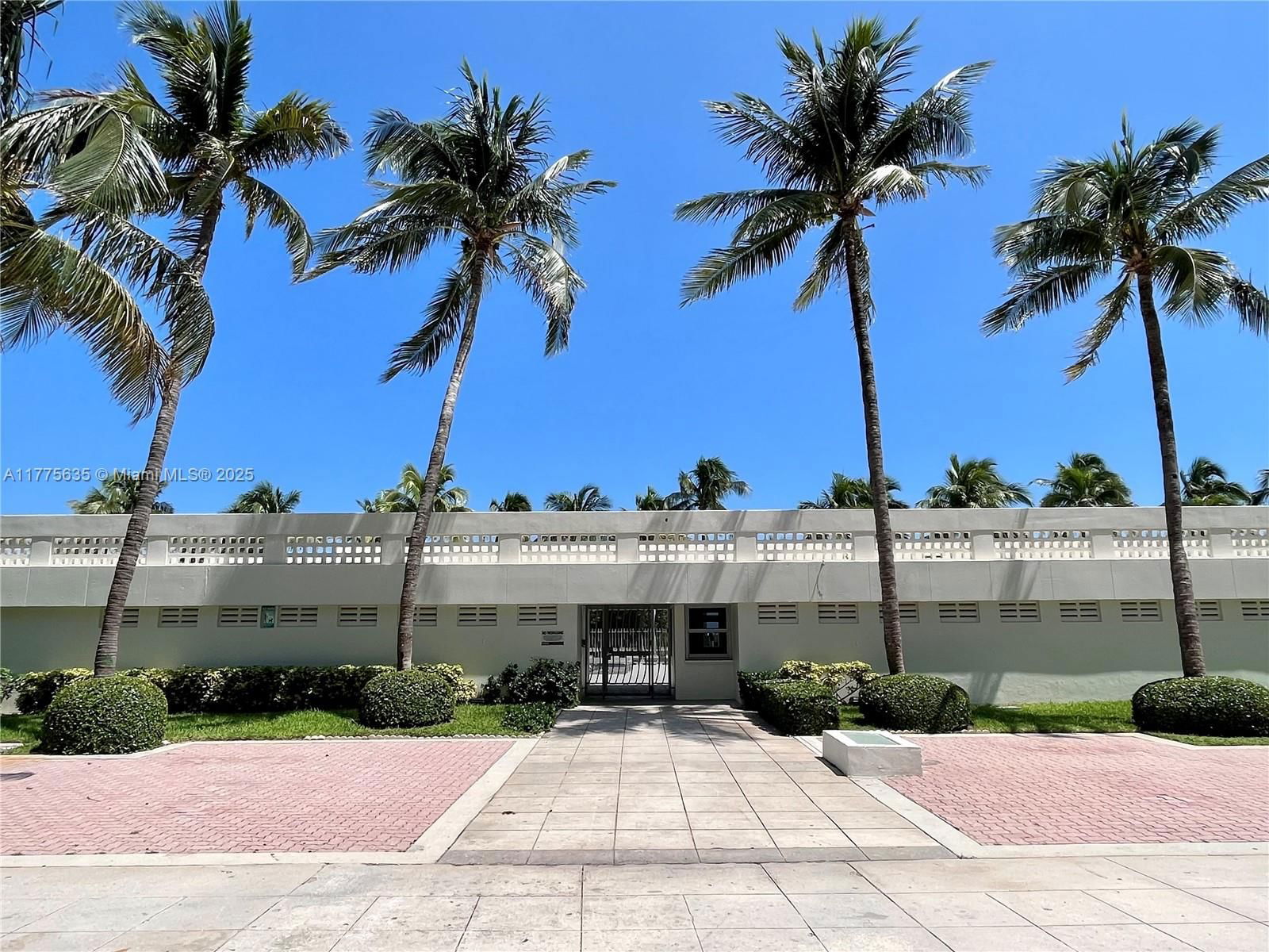 Real estate property located at 2899 Collins Ave #550, Miami-dade, Triton Tower Condo, Miami Beach, FL
