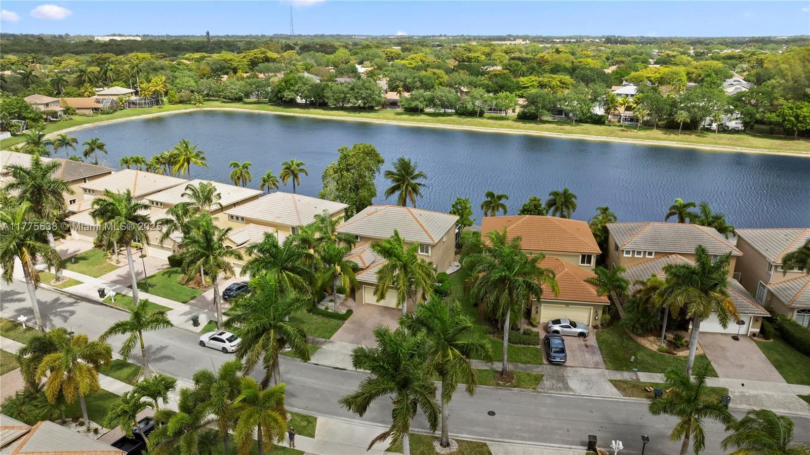 Real estate property located at 4475 Banyan Trails Dr, Broward, Banyan Trails, Coconut Creek, FL