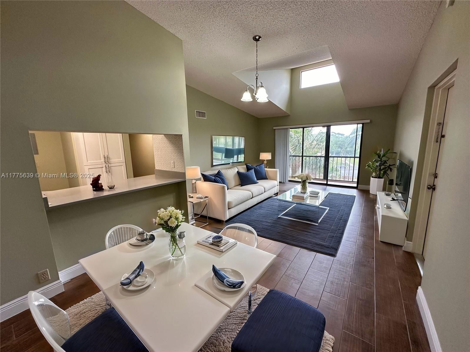 Real estate property located at 806 Sky Pine Way B3, Palm Beach, Pine Ridge North Village, Green Acres, FL
