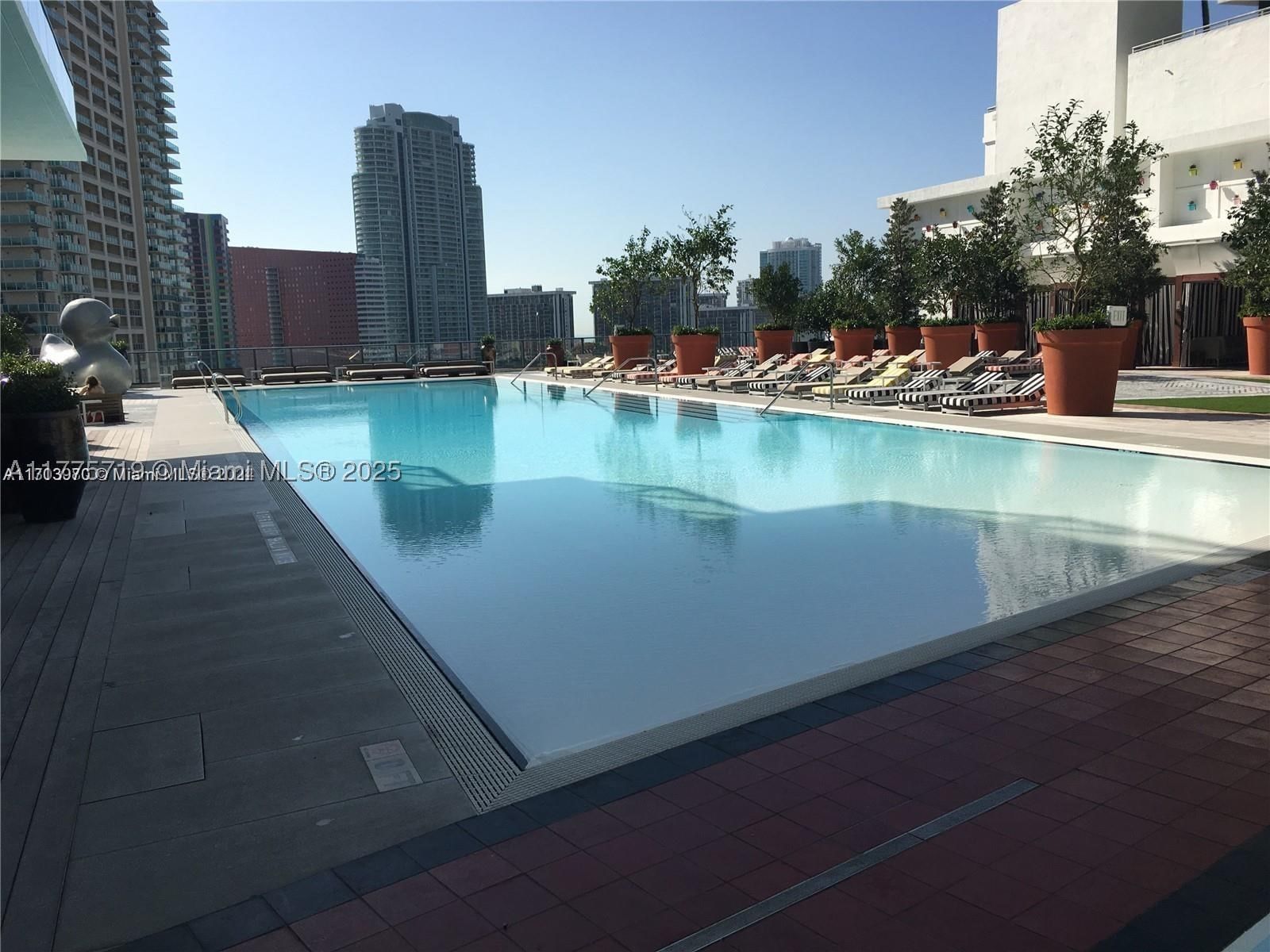 Real estate property located at 1300 Miami Ave #4411, Miami-dade, 1300 S Miami Avenue Condo, Miami, FL