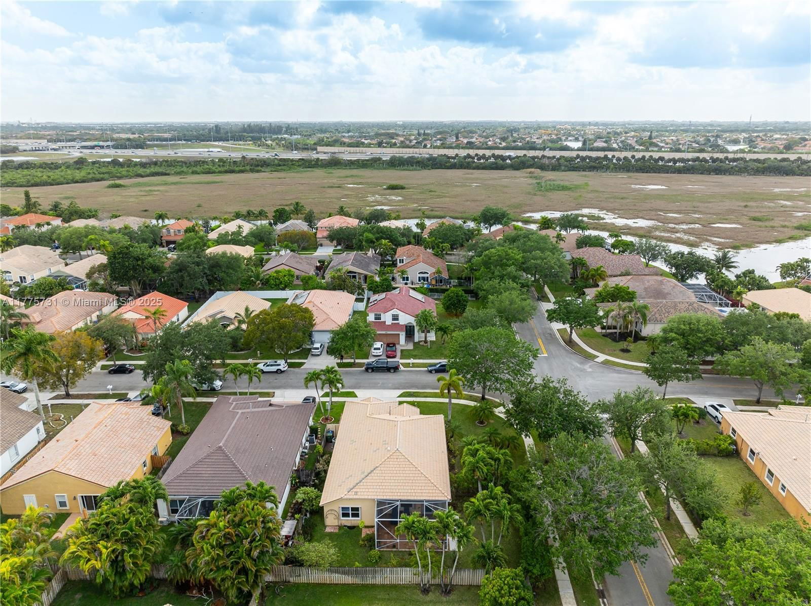 Real estate property located at 1275 144th Ave, Broward, Pembroke Falls Phase 6, Pembroke Pines, FL