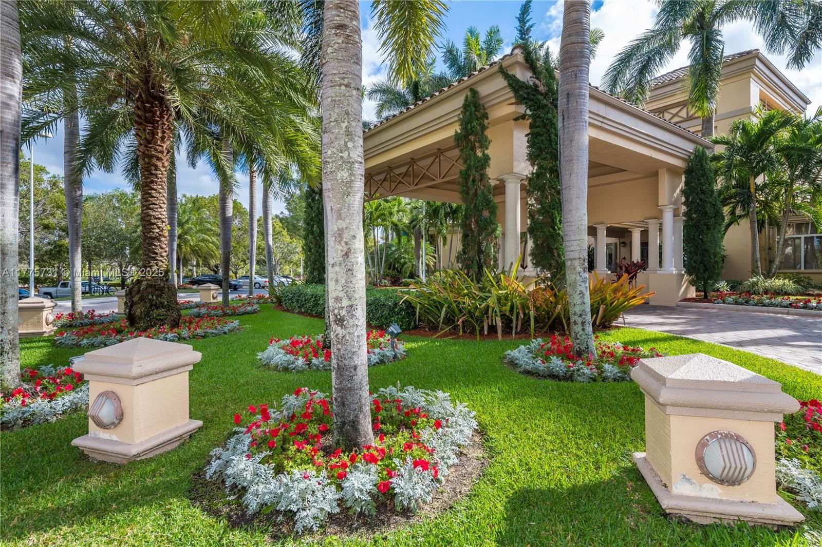 Real estate property located at 1275 144th Ave, Broward, Pembroke Falls Phase 6, Pembroke Pines, FL