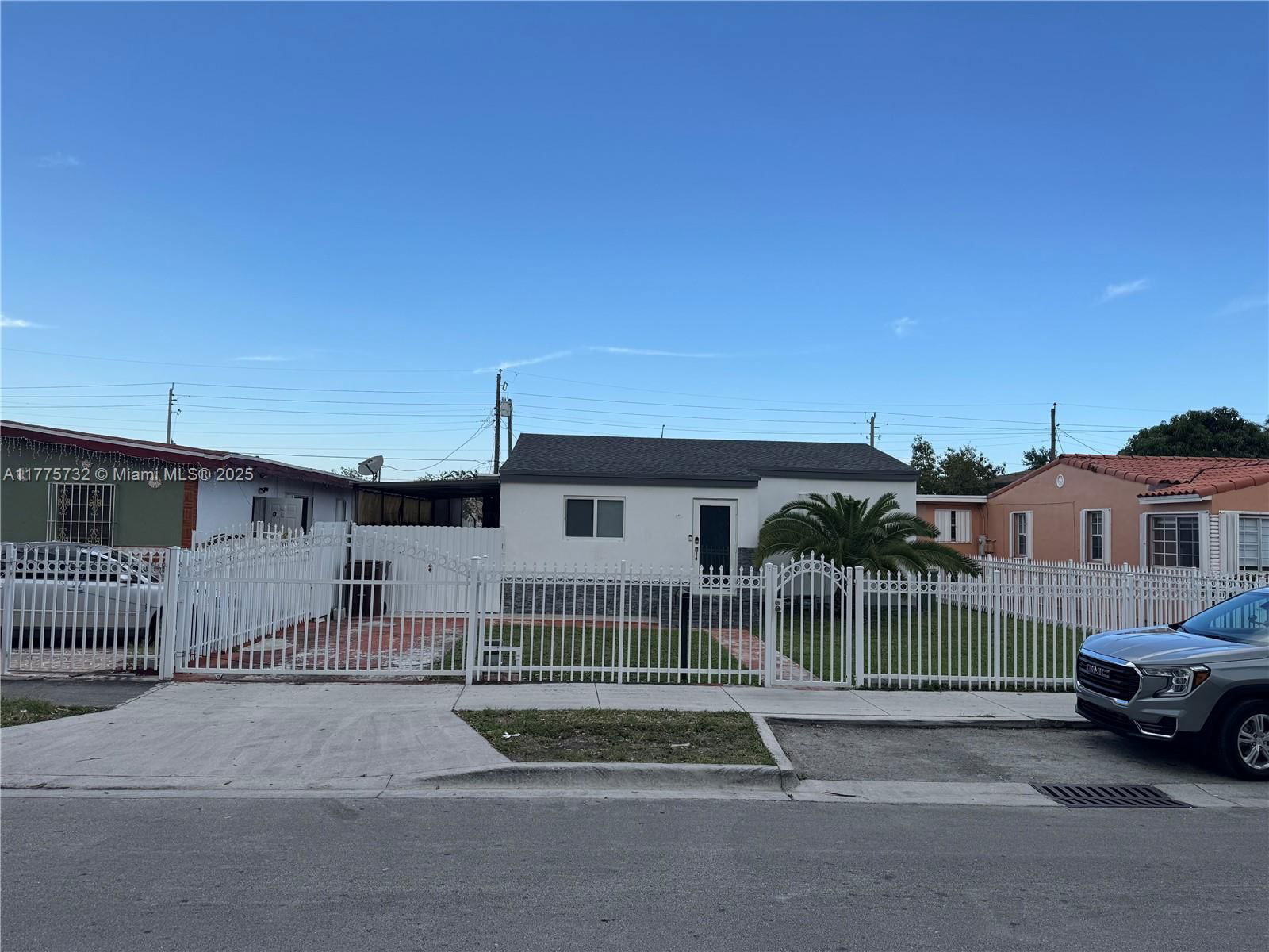 Real estate property located at 653 8th Pl, Miami-dade, Hialeah Park, Hialeah, FL