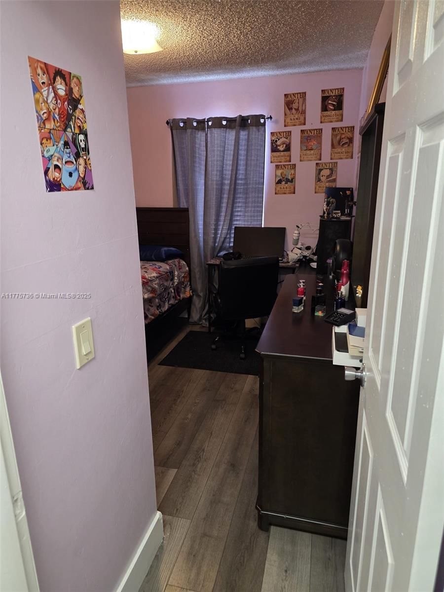 Real estate property located at 10500 32nd Ave, Miami-dade, Acme Gulfair 2nd Addn, Miami, FL