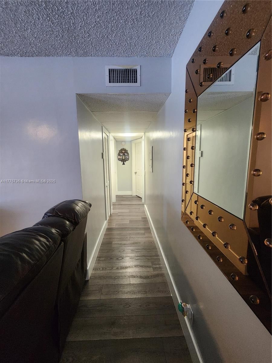 Real estate property located at 10500 32nd Ave, Miami-dade, Acme Gulfair 2nd Addn, Miami, FL