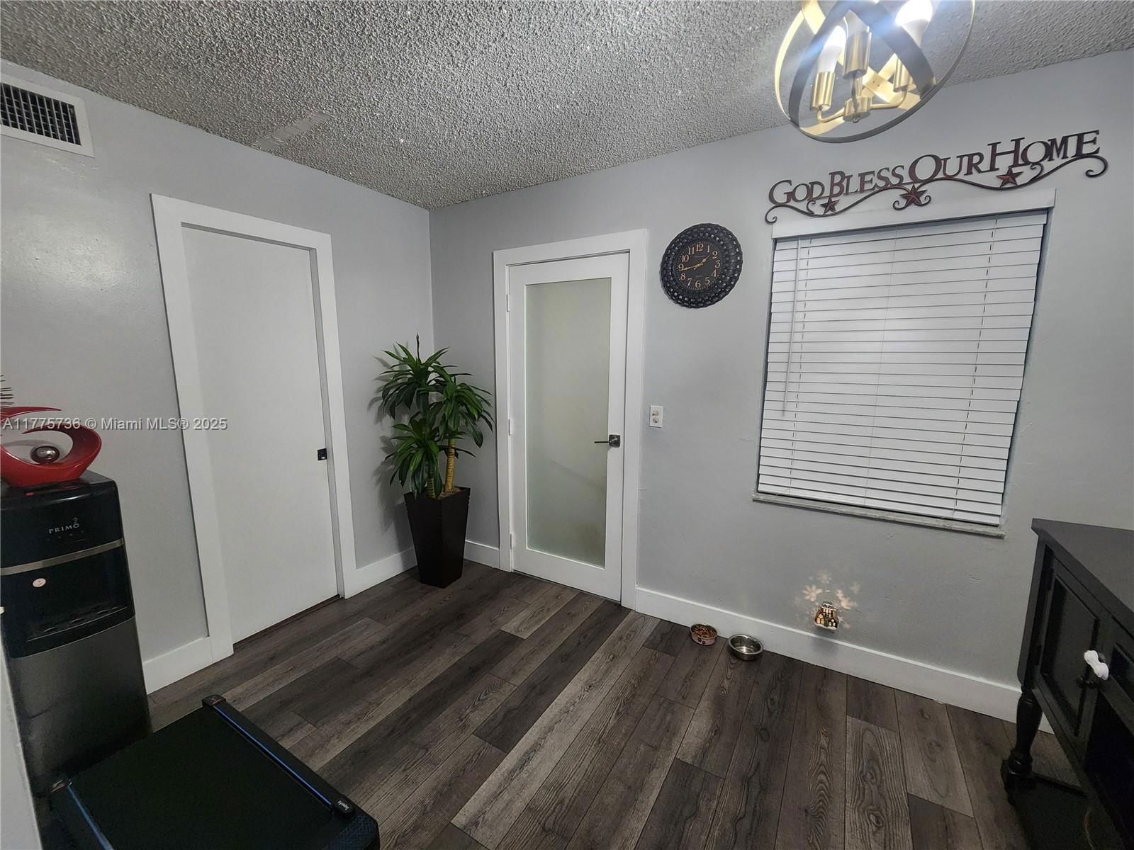 Real estate property located at 10500 32nd Ave, Miami-dade, Acme Gulfair 2nd Addn, Miami, FL