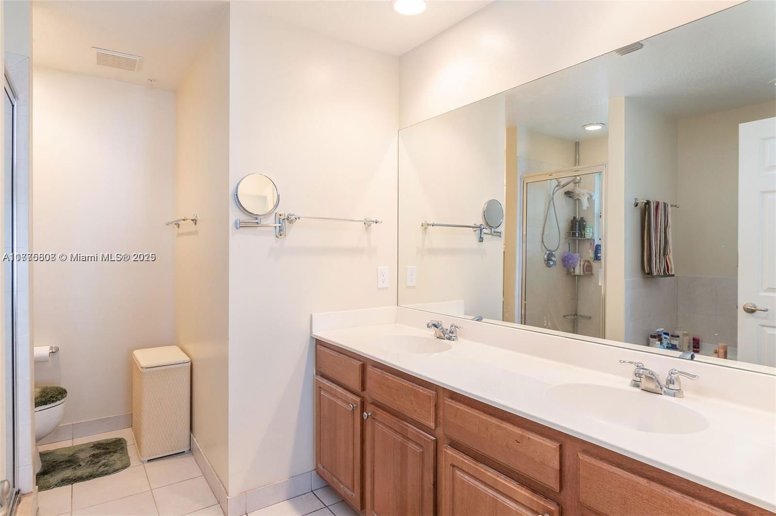 Real estate property located at 611 1st Ter #611, Broward, Cypress Grove, Pompano Beach, FL