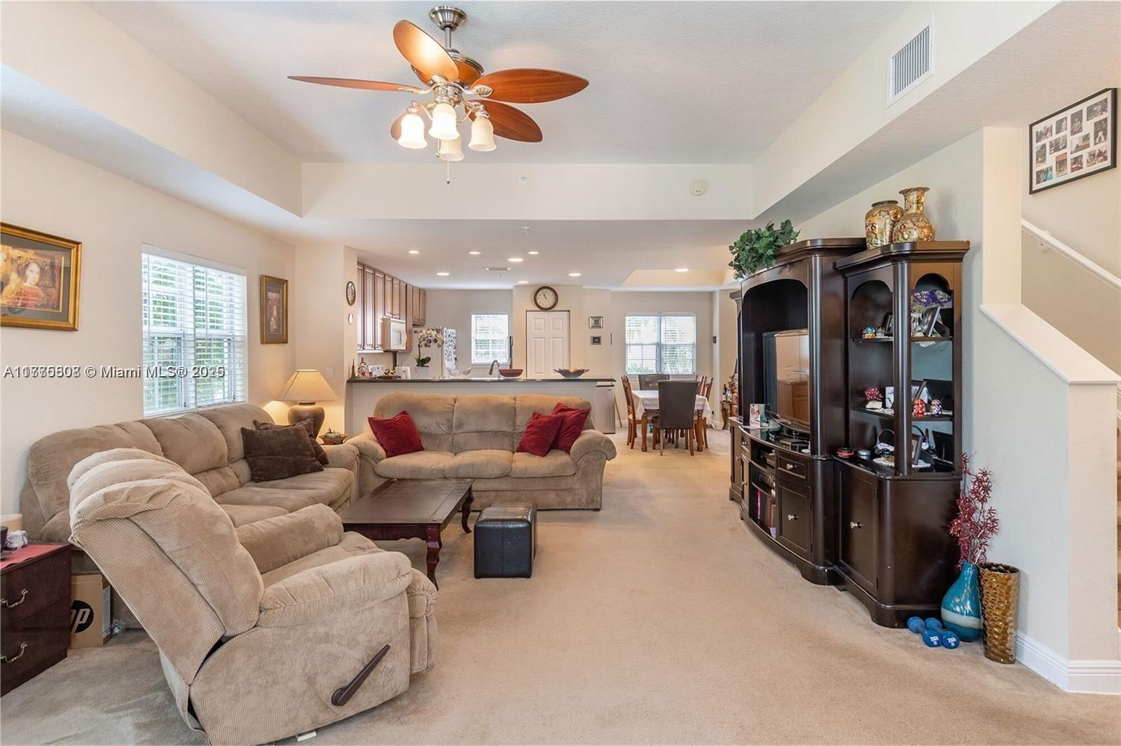 Real estate property located at 611 1st Ter #611, Broward, Cypress Grove, Pompano Beach, FL