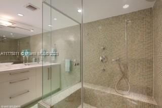 Real estate property located at 4000 Towerside Ter #409, Miami-dade, The Towers Of Quayside Co, Miami, FL