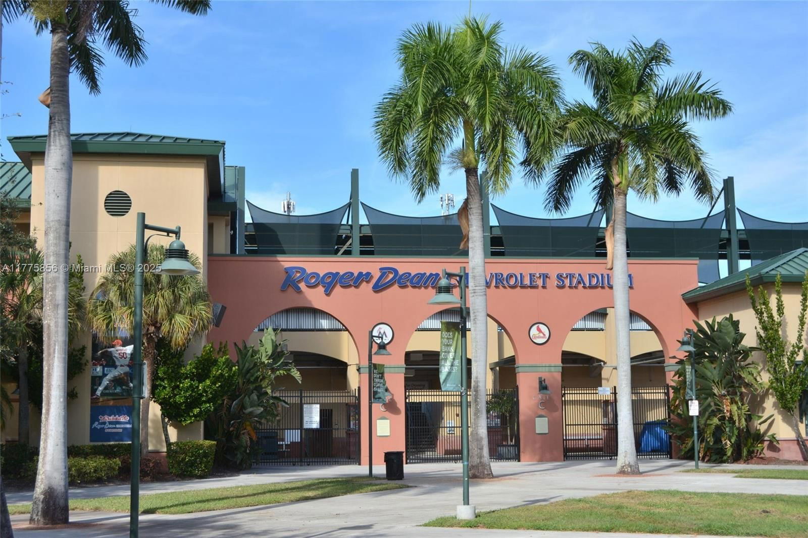 Real estate property located at 226 Norfolk, Palm Beach, Jupiter In The Pines, Jupiter, FL