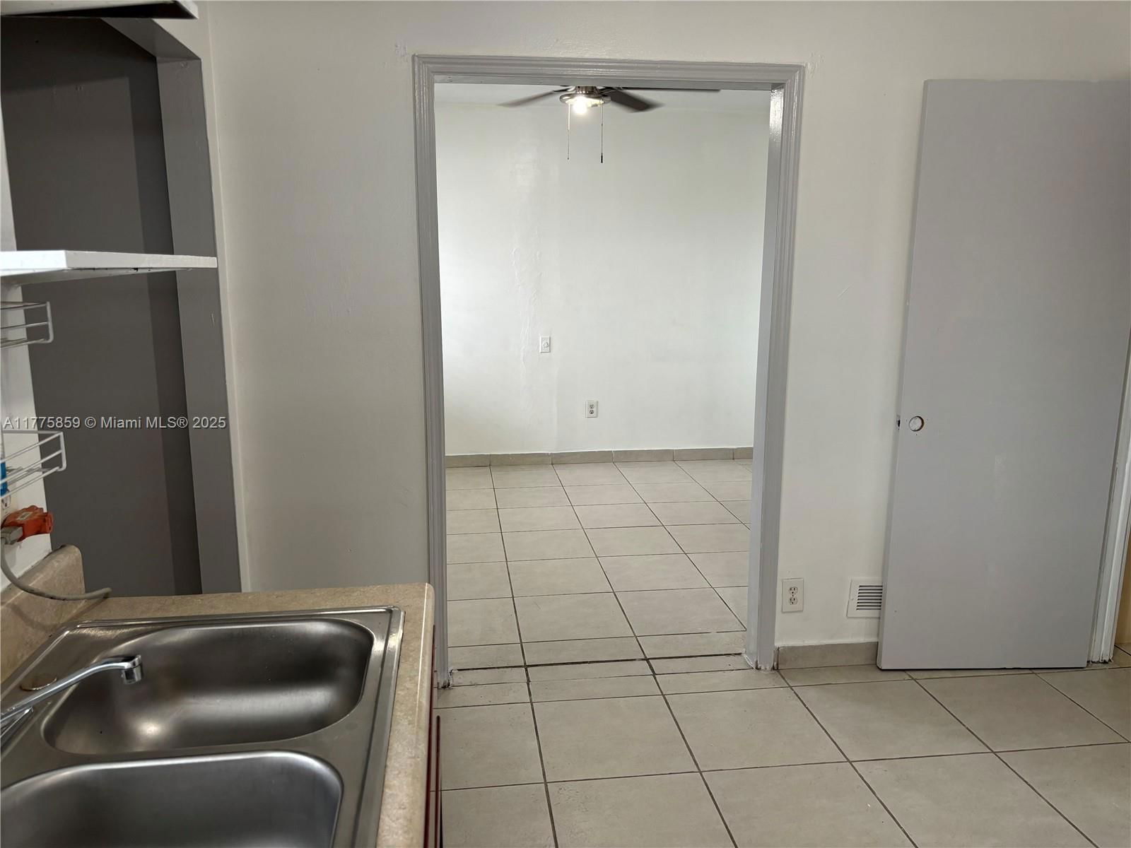 Real estate property located at 12343 195th Ter, Miami-dade, South Miami Lakes, Miami, FL