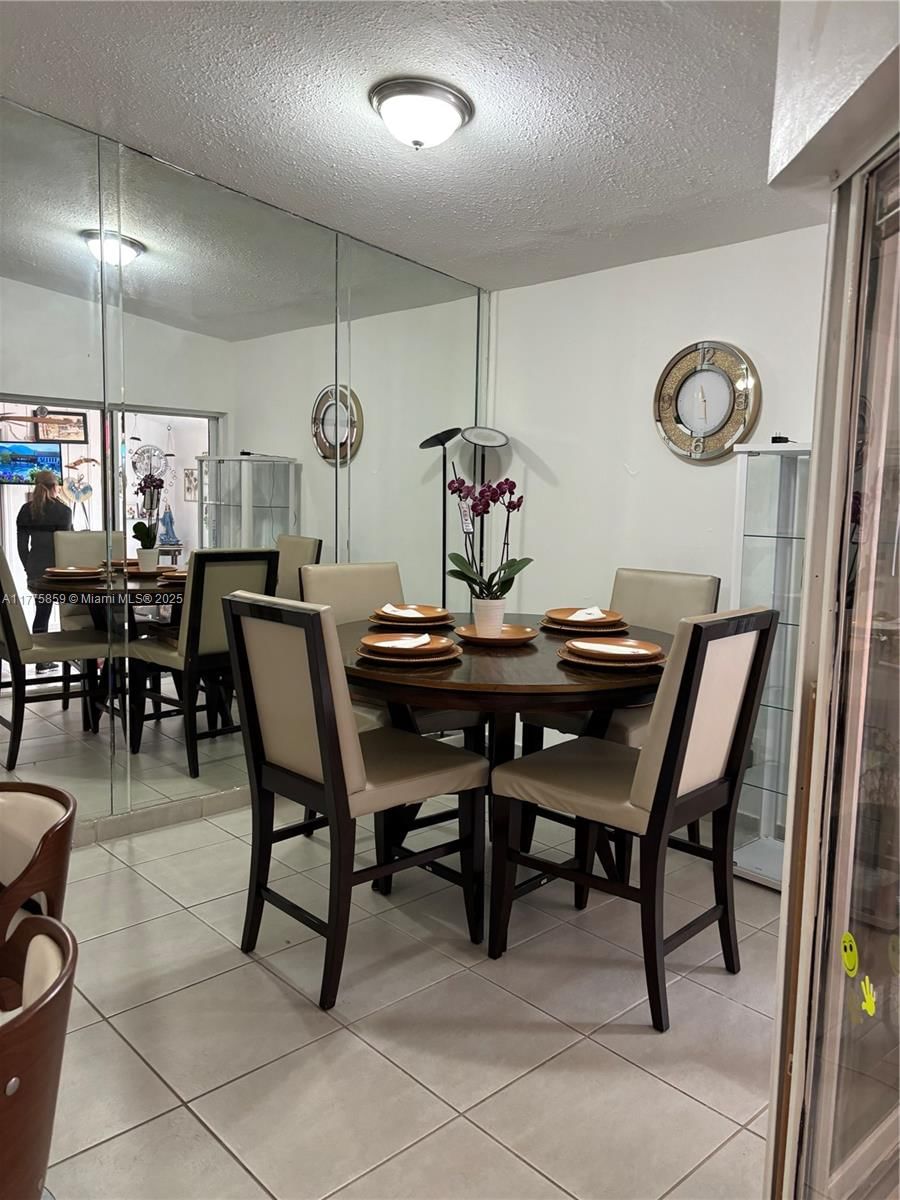 Real estate property located at 12343 195th Ter, Miami-dade, South Miami Lakes, Miami, FL