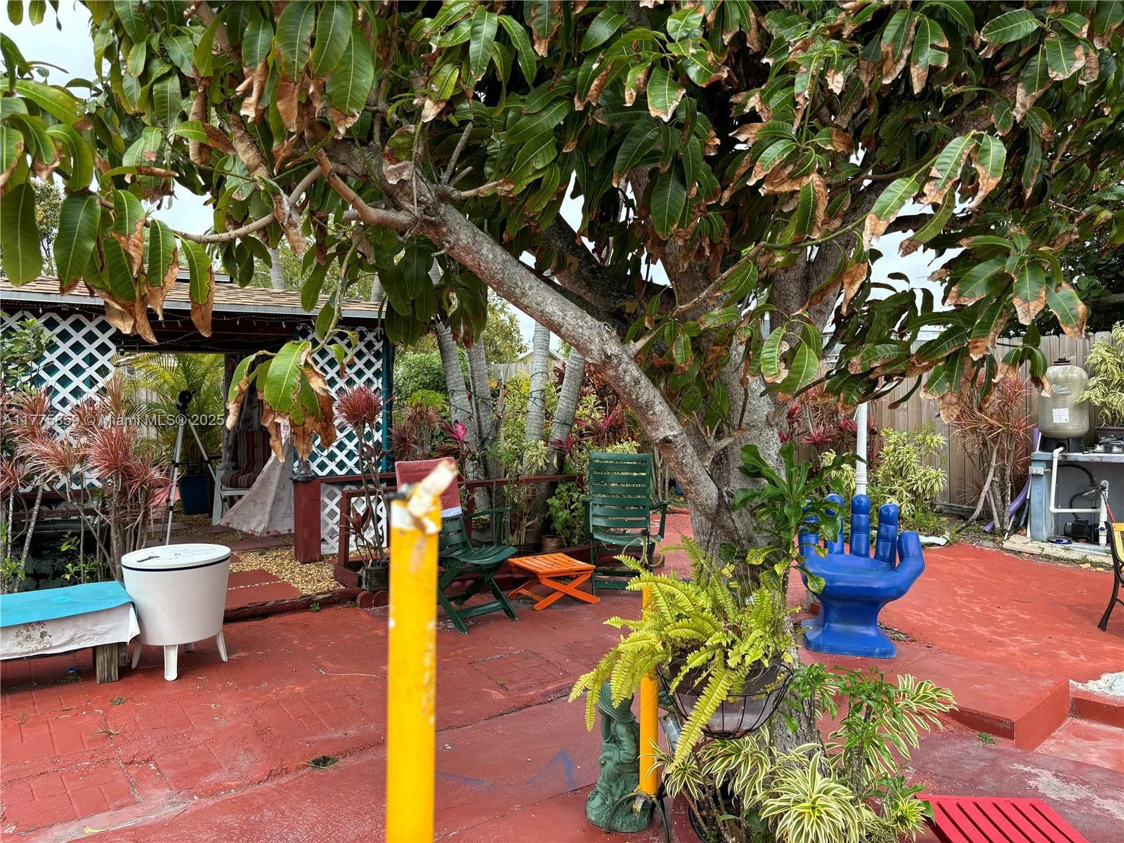 Real estate property located at 12343 195th Ter, Miami-dade, South Miami Lakes, Miami, FL