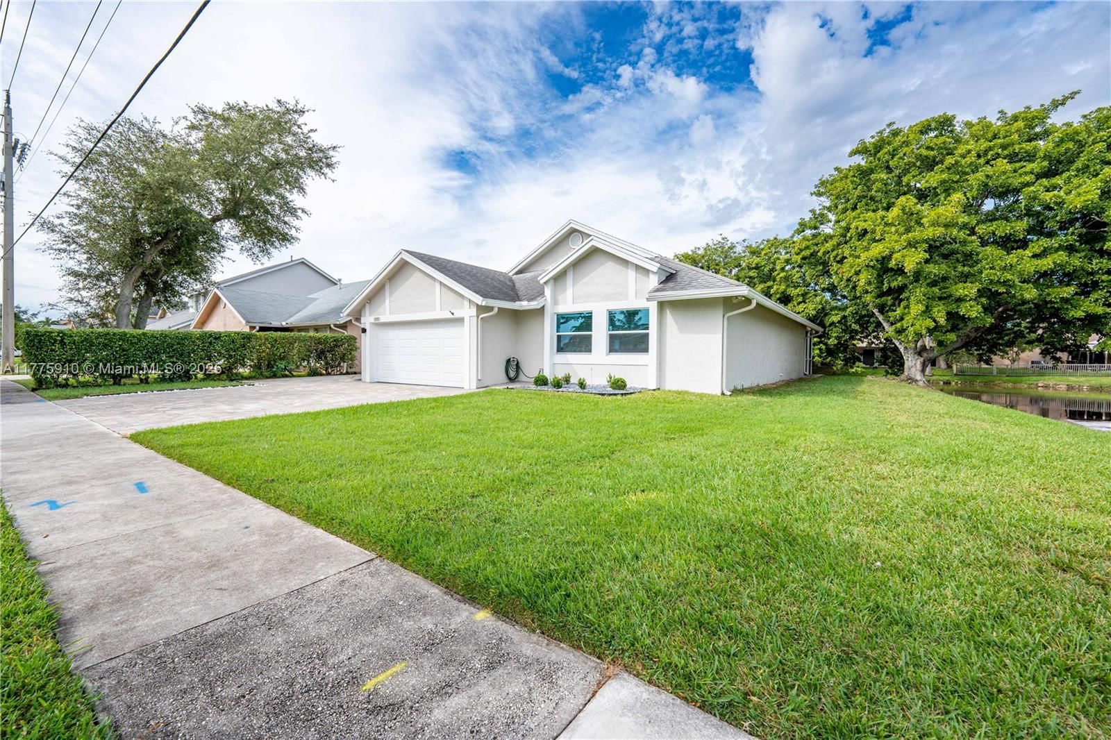 Real estate property located at 3185 120th Way, Broward, Sawgrass Estates, Sunrise, FL