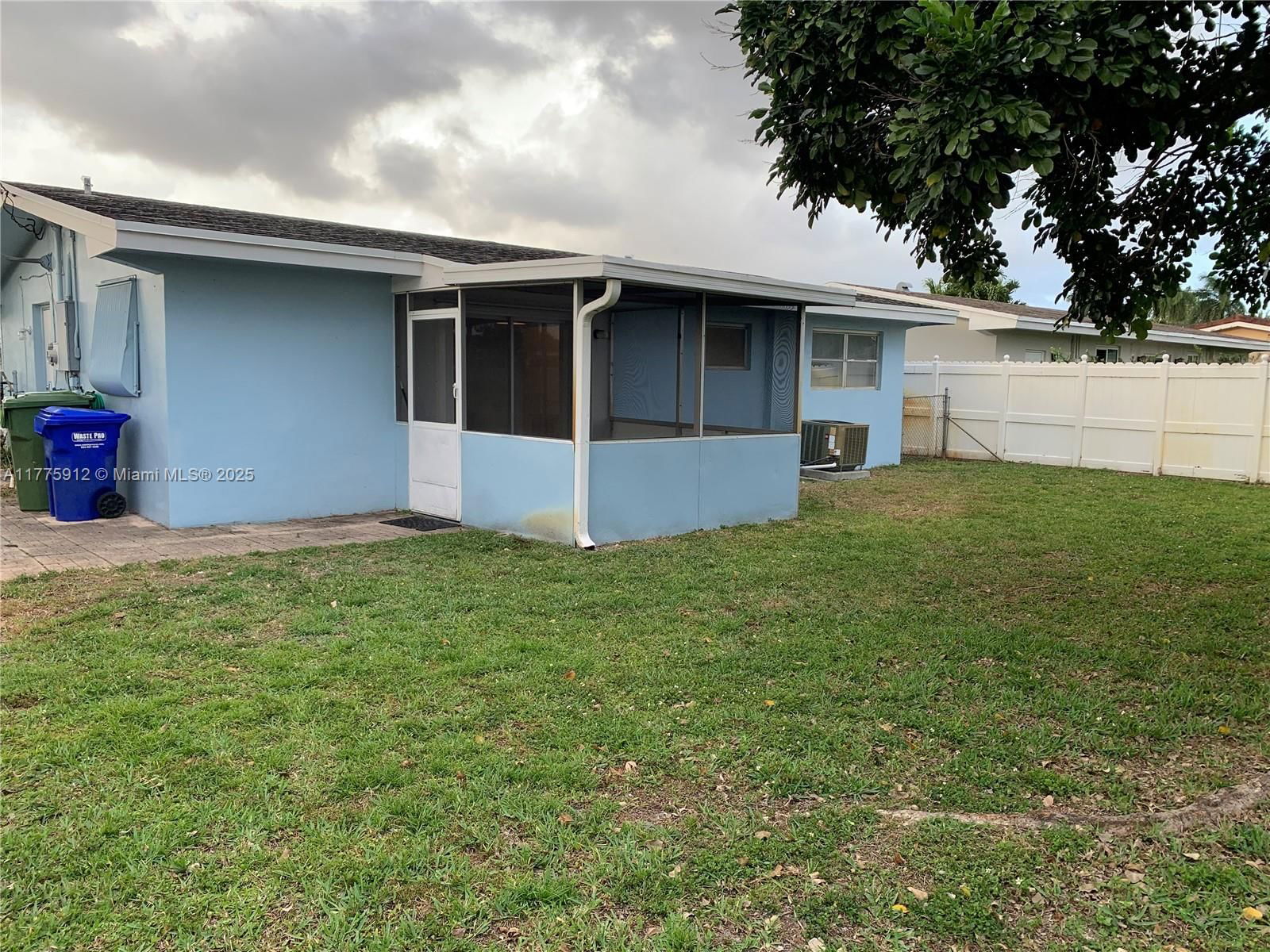 Real estate property located at 8300 11th Ct, Broward, Boulevard Heights Sec 9, Pembroke Pines, FL