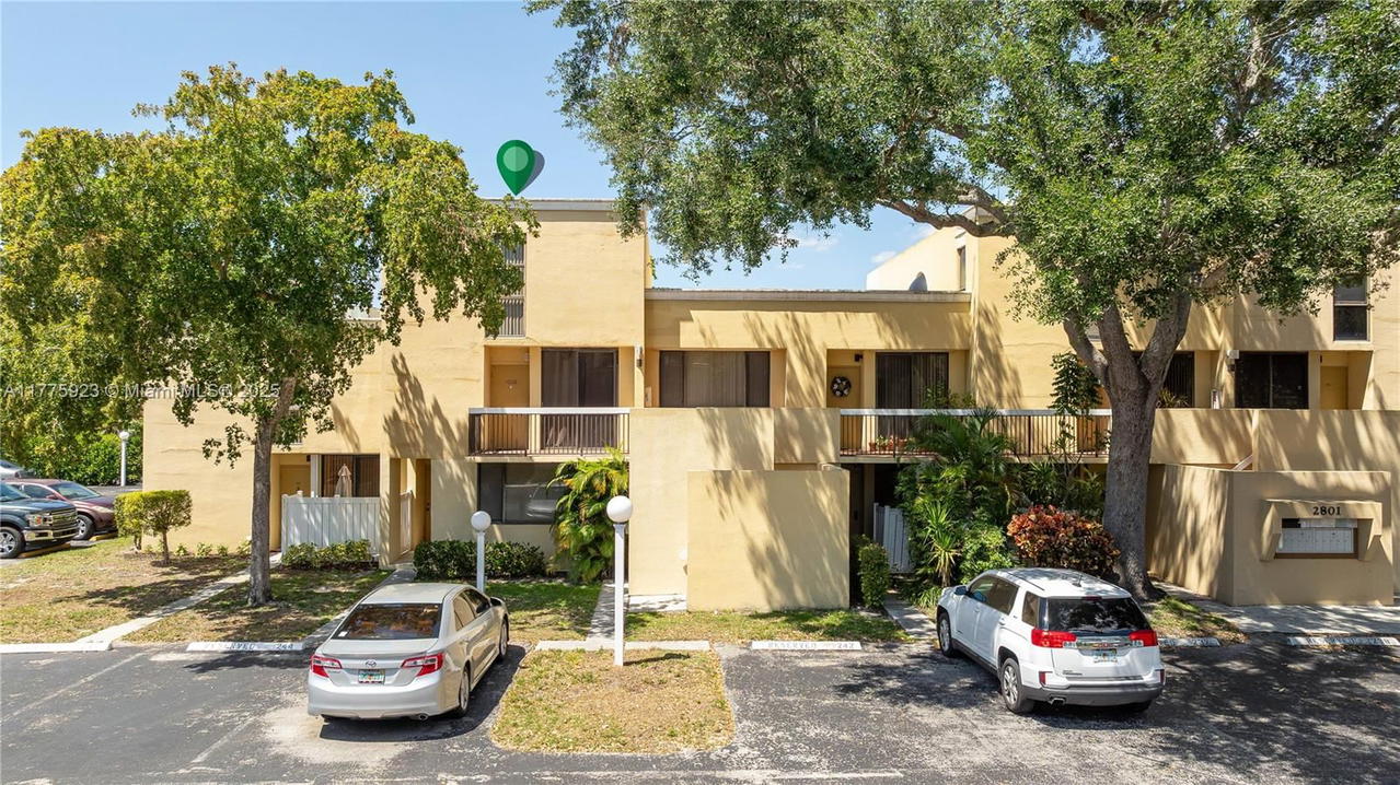 Real estate property located at 2801 87th Ave #1006, Broward, Harvest Section Four Cond, Davie, FL