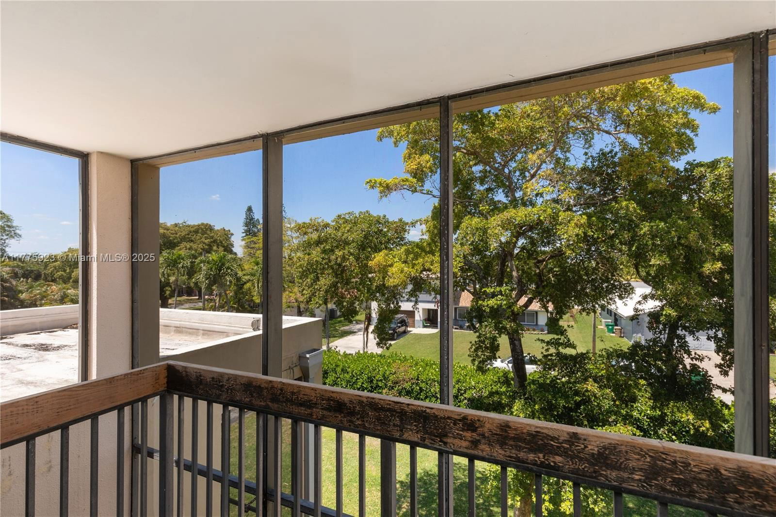 Real estate property located at 2801 87th Ave #1006, Broward, Harvest Section Four Cond, Davie, FL