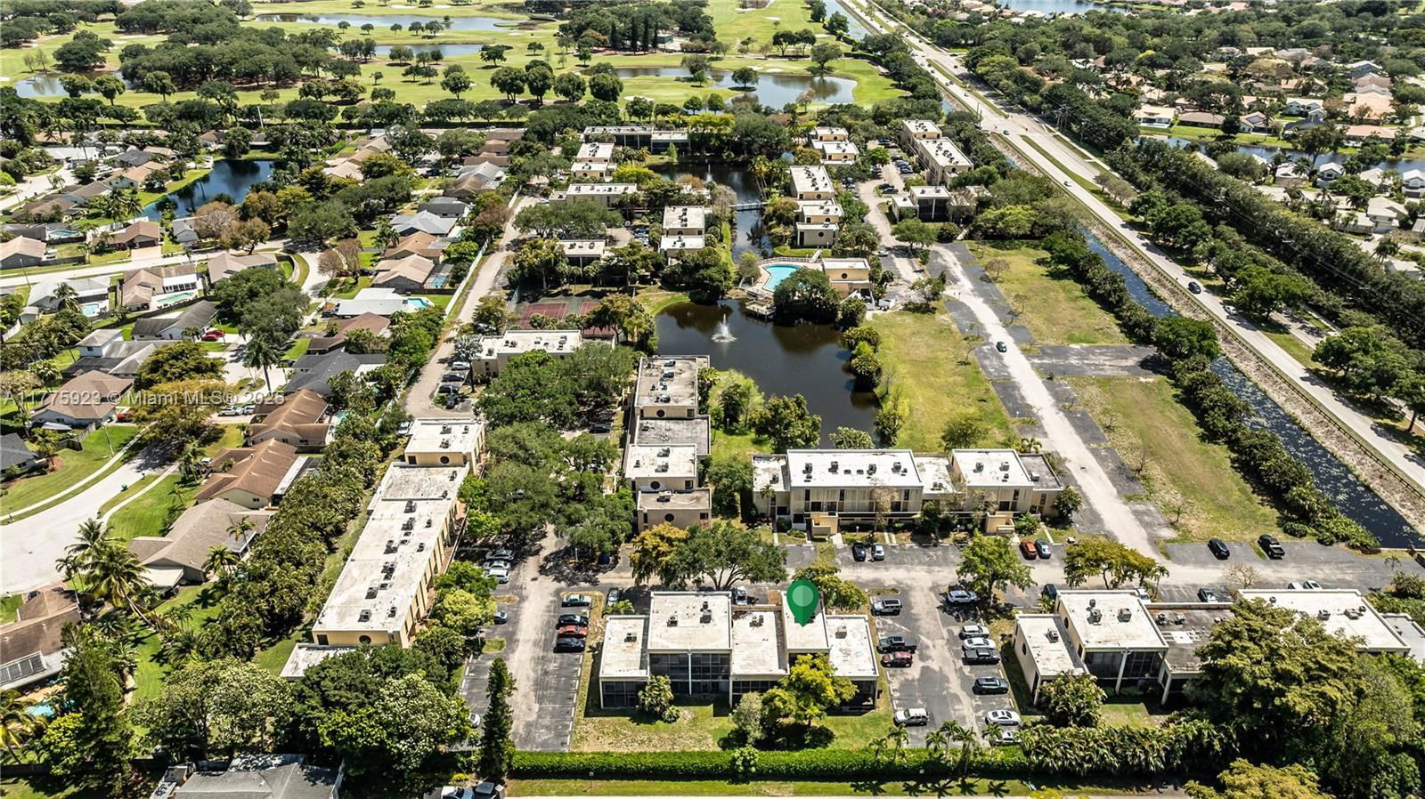 Real estate property located at 2801 87th Ave #1006, Broward, Harvest Section Four Cond, Davie, FL