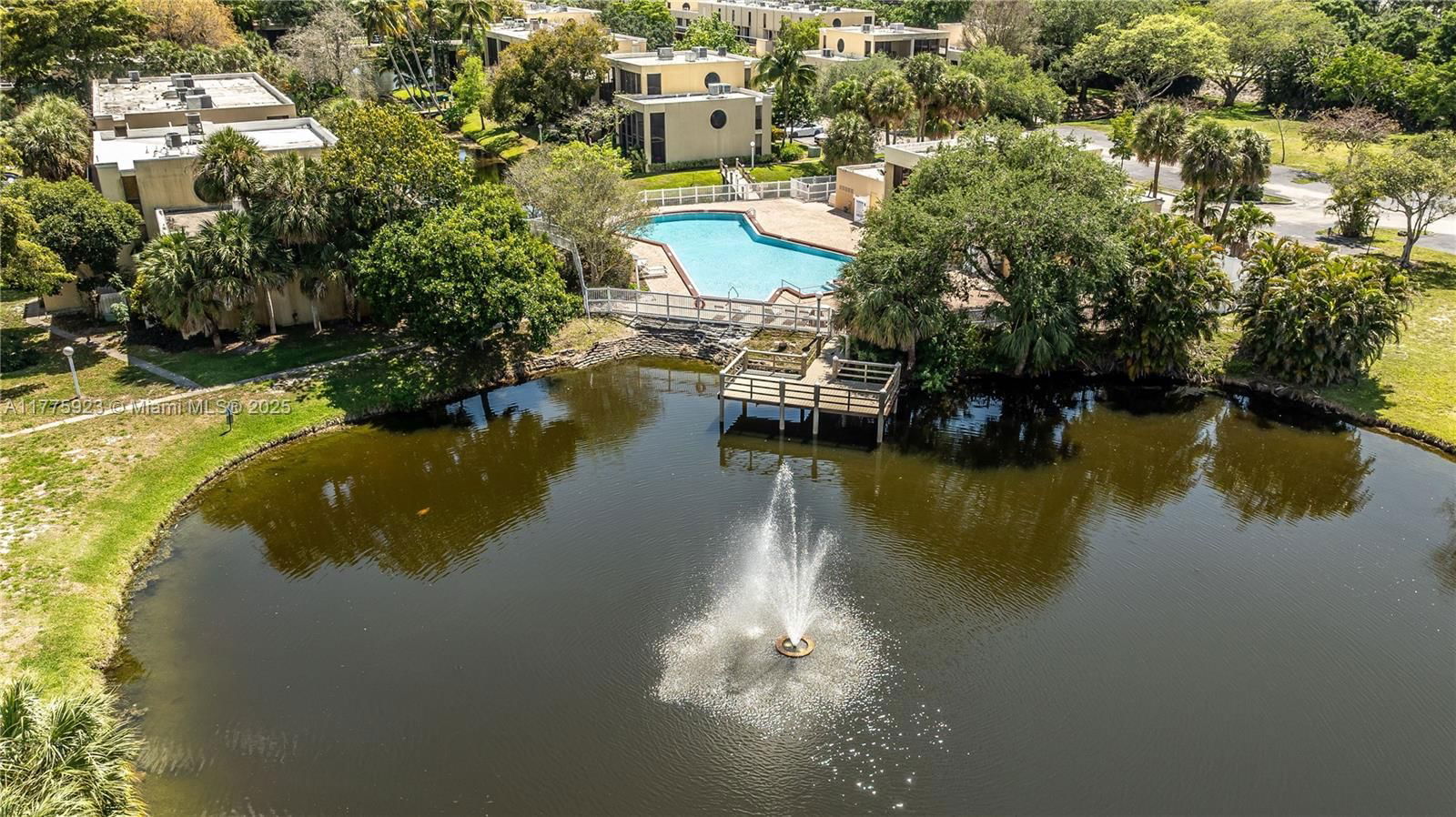 Real estate property located at 2801 87th Ave #1006, Broward, Harvest Section Four Cond, Davie, FL
