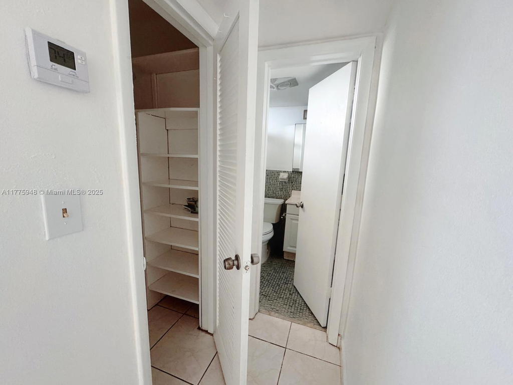 Real estate property located at 2903 Point East Dr K411, Miami-dade, Point East Sec Iii Condo, Aventura, FL