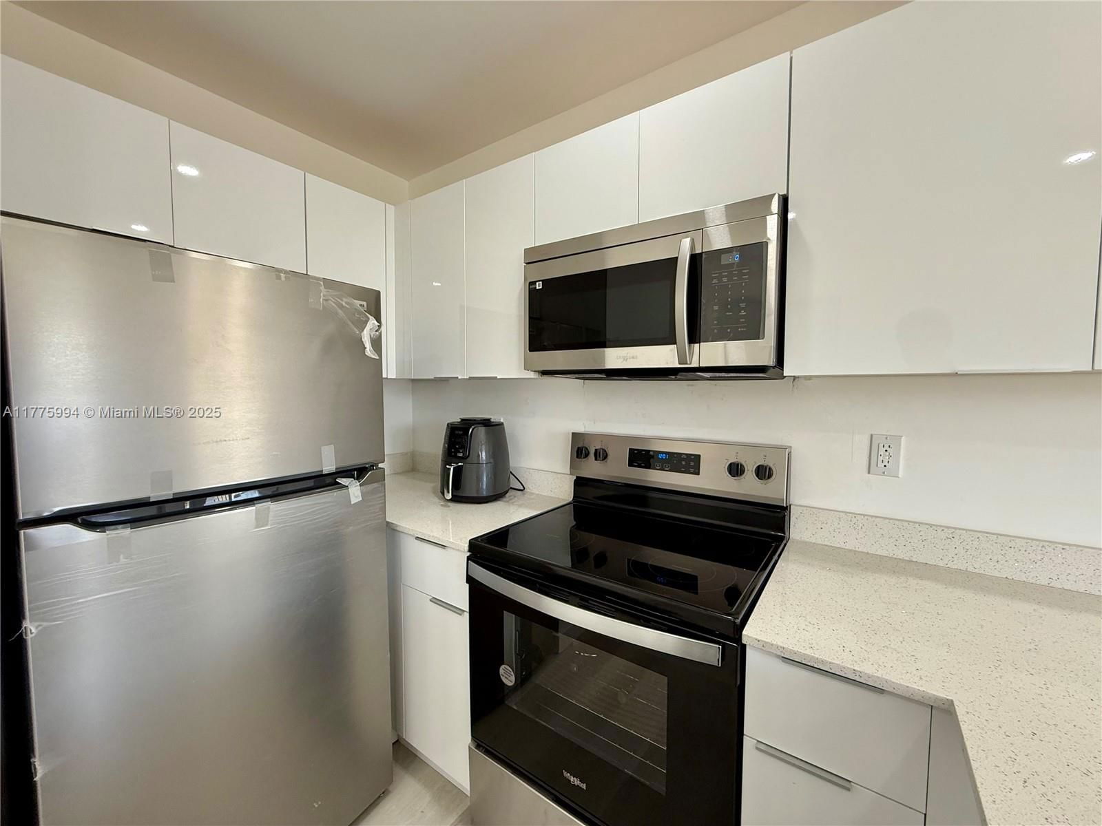 Real estate property located at 1391 72nd St, Miami-dade, T L Johnson Sub In Sw1/4, Miami, FL