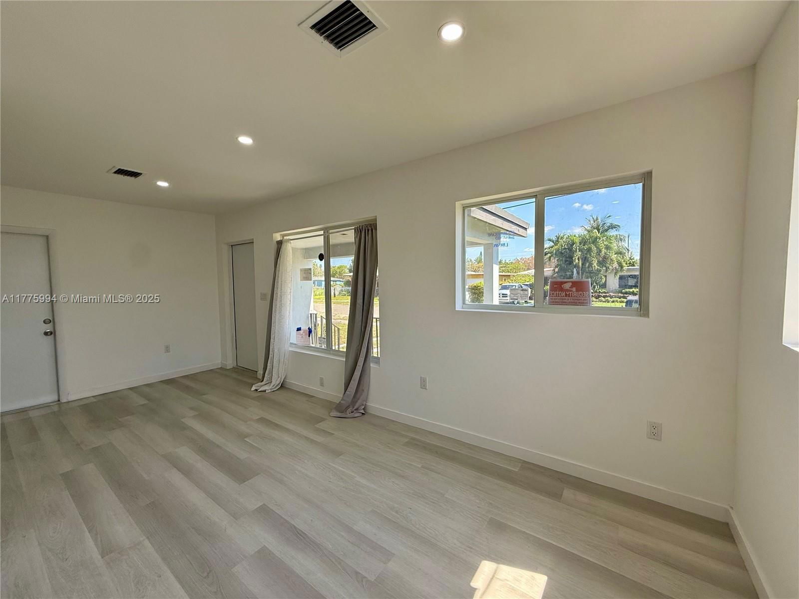 Real estate property located at 1391 72nd St, Miami-dade, T L Johnson Sub In Sw1/4, Miami, FL
