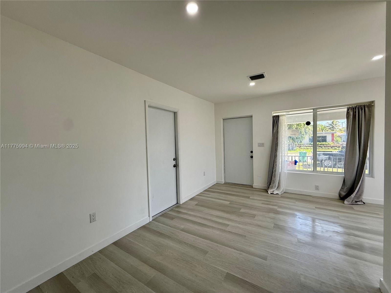 Real estate property located at 1391 72nd St, Miami-dade, T L Johnson Sub In Sw1/4, Miami, FL