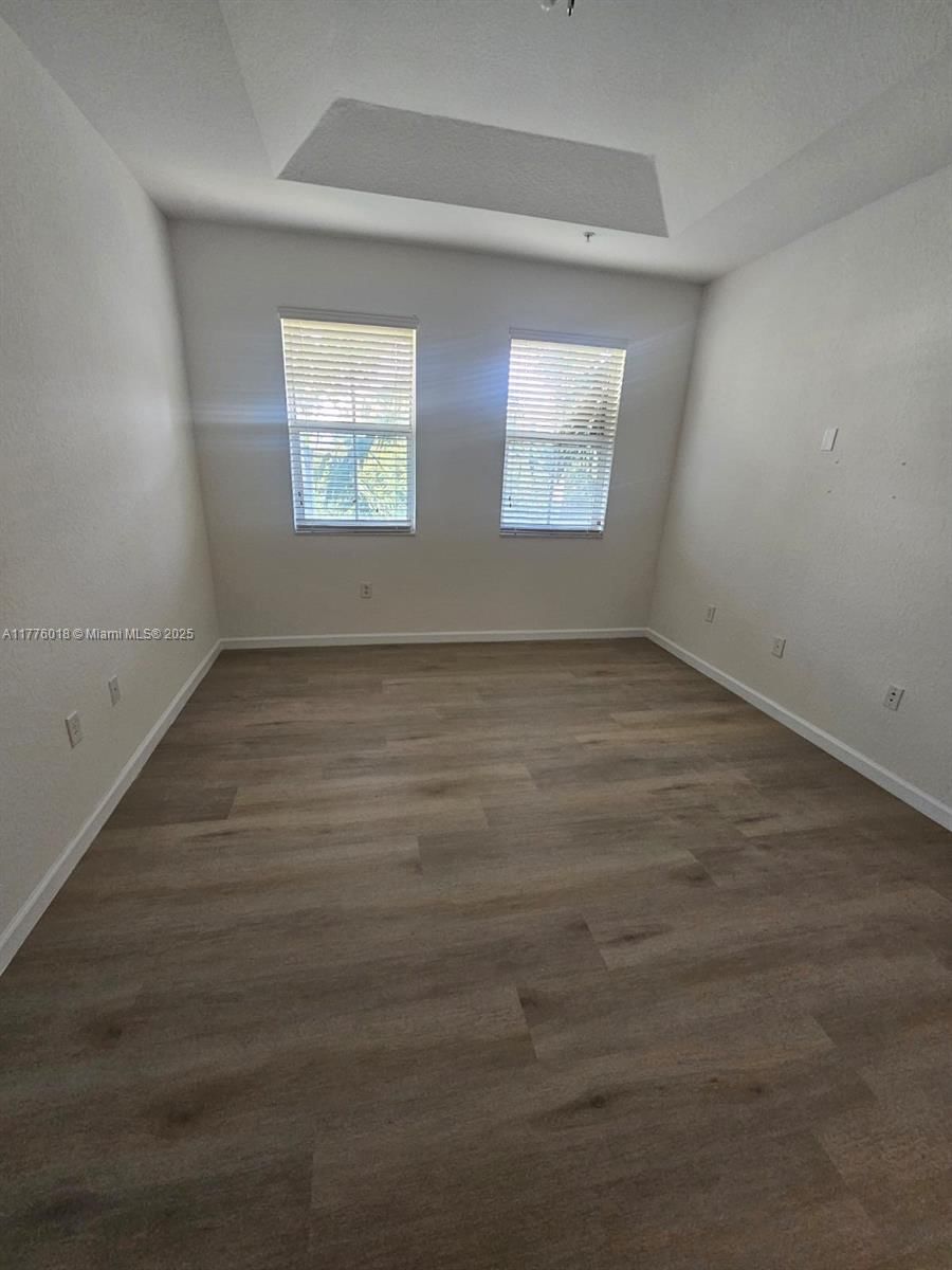 Real estate property located at 11503 89th St #224, Miami-dade, St Mortiz At Doral Condo, Doral, FL