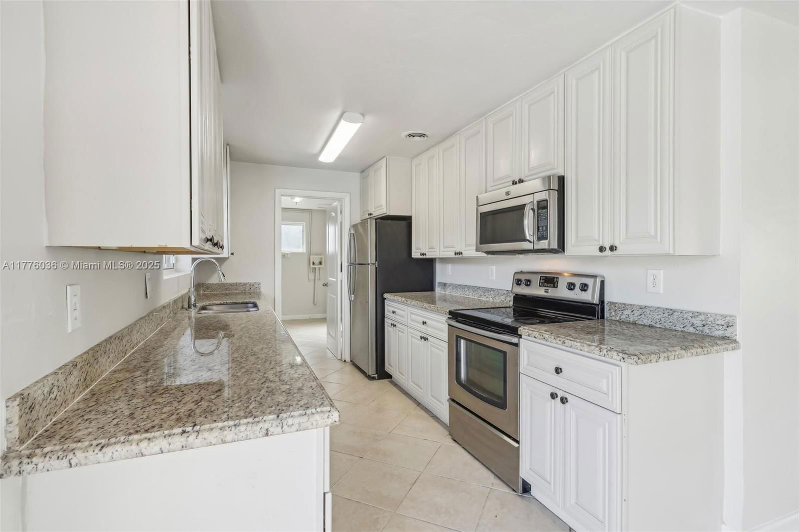 Real estate property located at 1700 5th Ave, Broward, Boulevard Park Isles Sec, Pompano Beach, FL