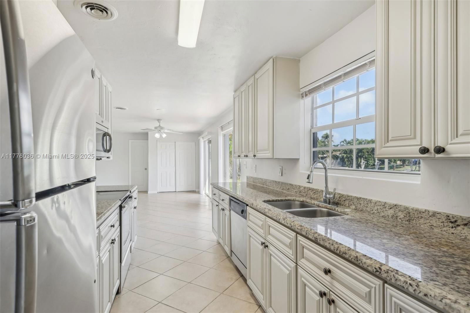 Real estate property located at 1700 5th Ave, Broward, Boulevard Park Isles Sec, Pompano Beach, FL