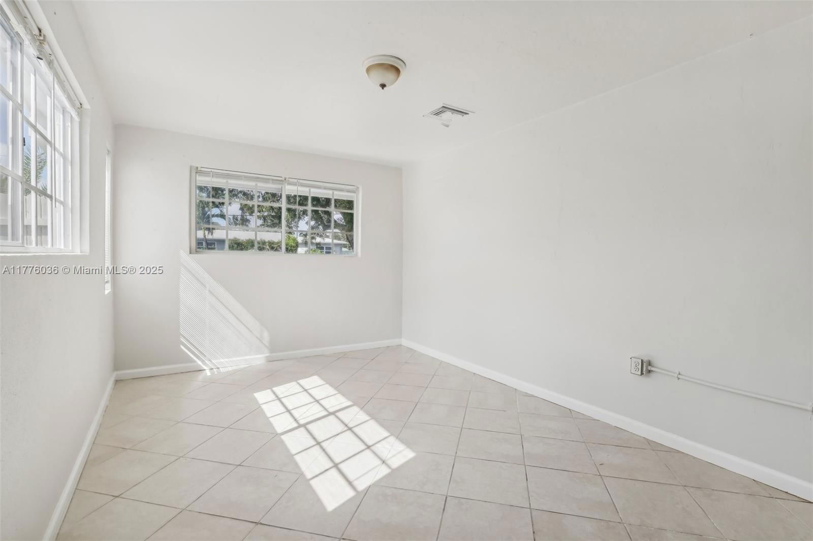 Real estate property located at 1700 5th Ave, Broward, Boulevard Park Isles Sec, Pompano Beach, FL