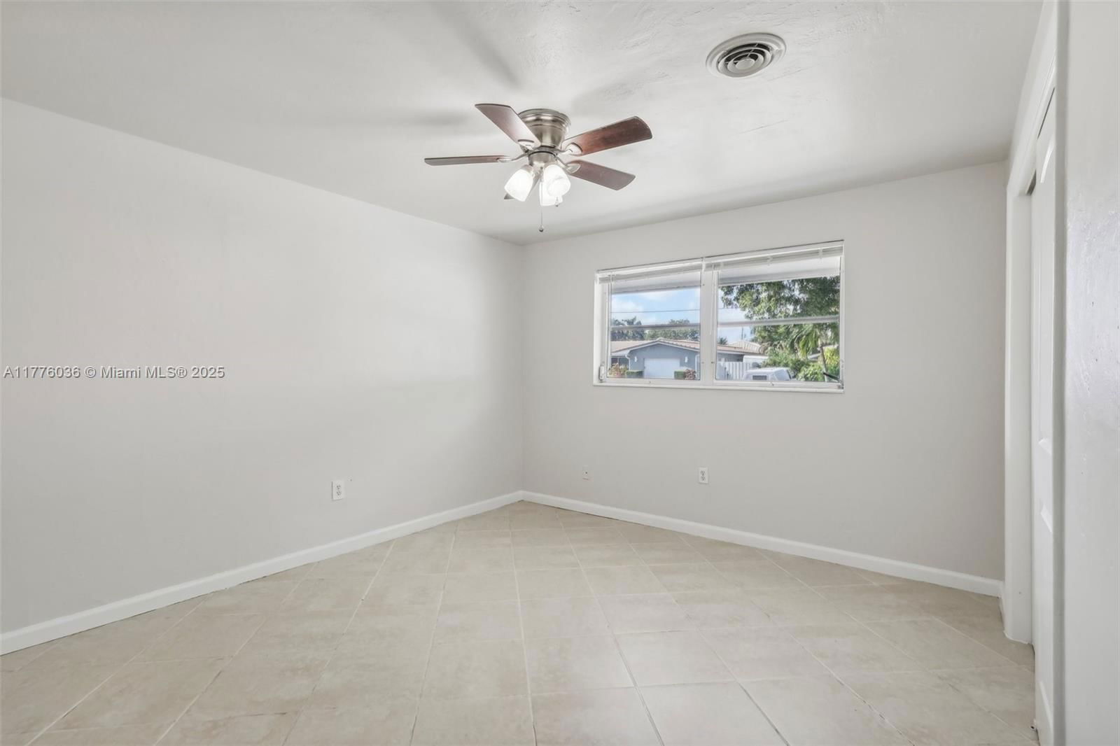 Real estate property located at 1700 5th Ave, Broward, Boulevard Park Isles Sec, Pompano Beach, FL