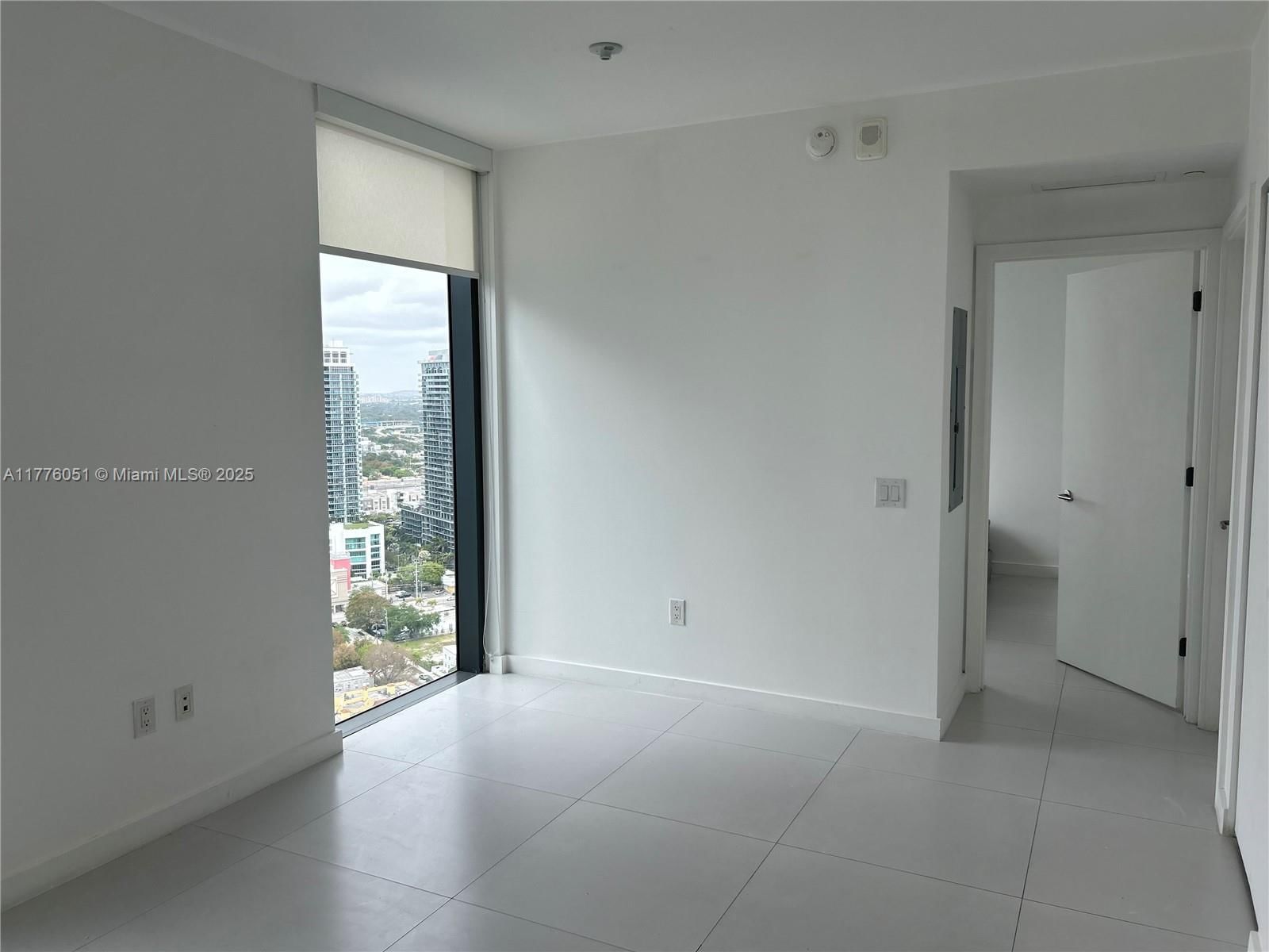 Real estate property located at 501 31st St #2909, Miami-dade, Paraiso Bayviews Condo, Miami, FL