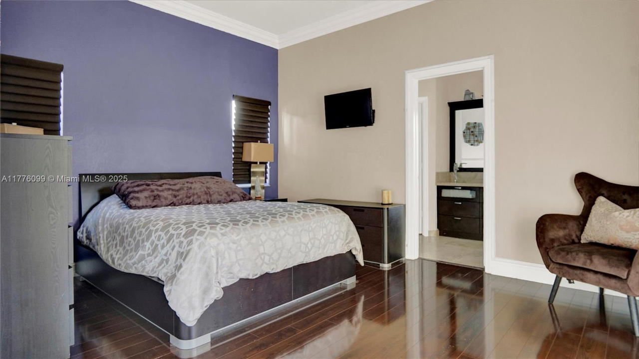 Real estate property located at 773 Tanglewood Cir, Broward, Sector 3 - Parcels H I J, Weston, FL