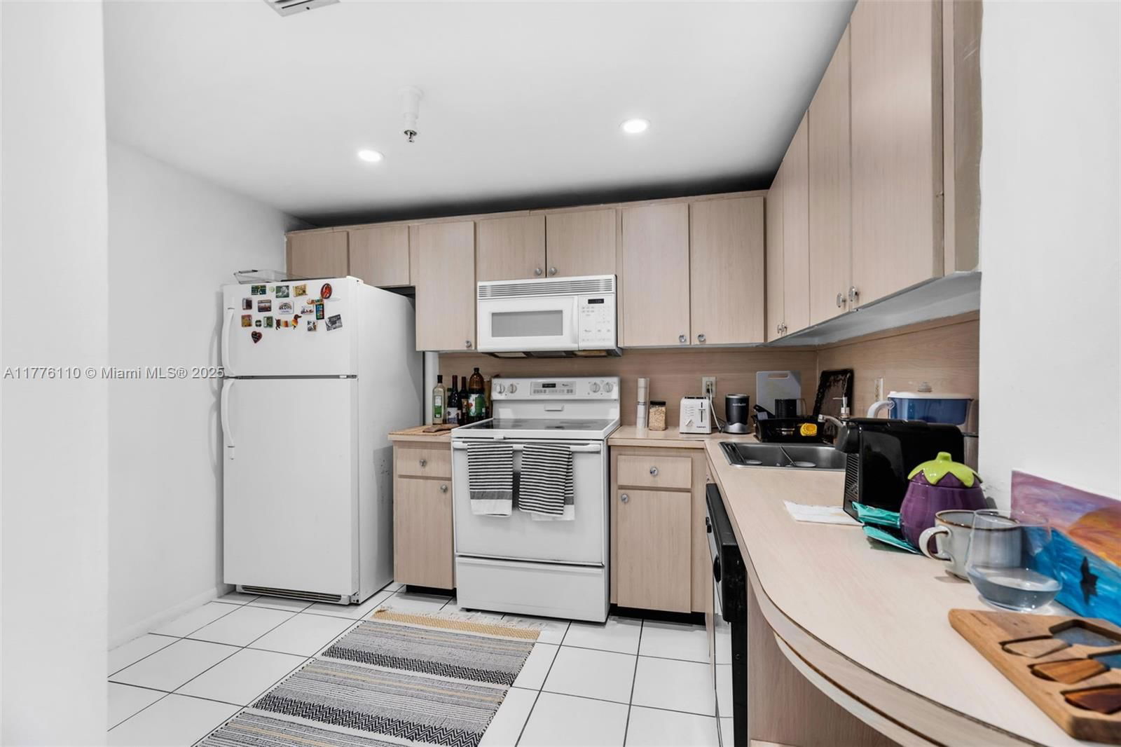 Real estate property located at 2829 Indian Creek Dr #606, Miami-dade, Clearview Towers Condo, Miami Beach, FL