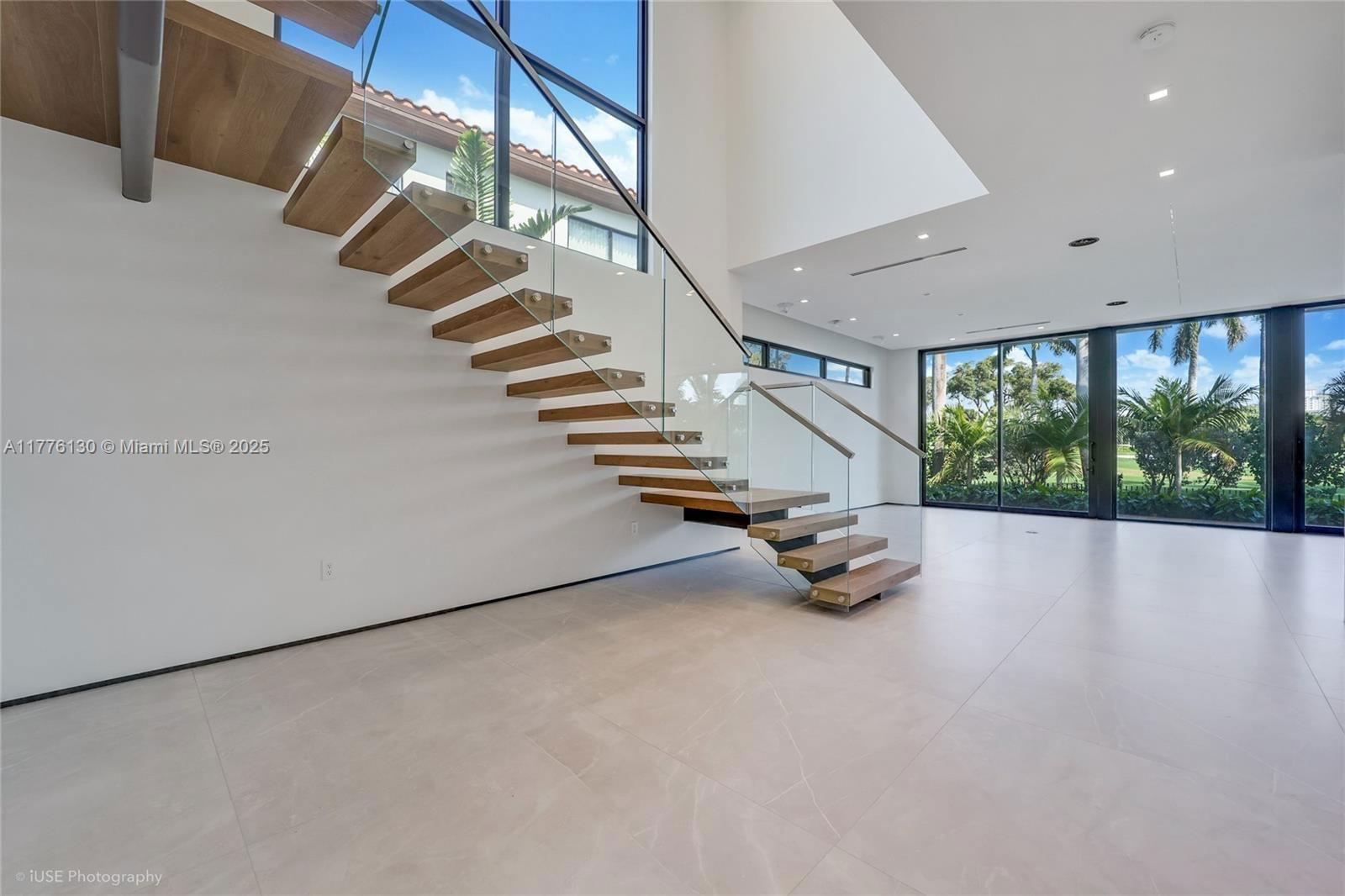 Real estate property located at 5825 Alton Rd, Miami-dade, La Gorce Golf Sub, Miami Beach, FL
